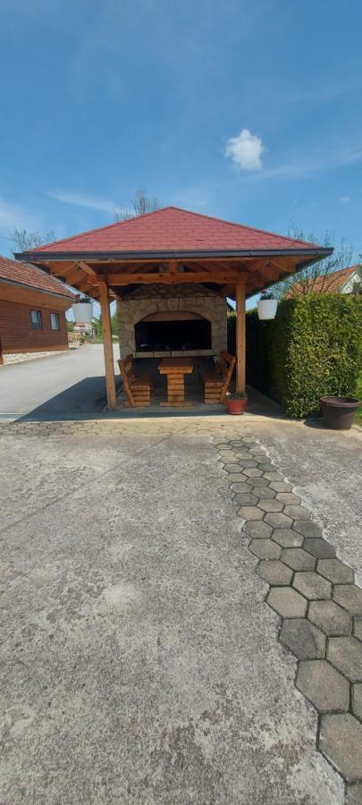 Guesthouse Miha Раковица Экстерьер фото
