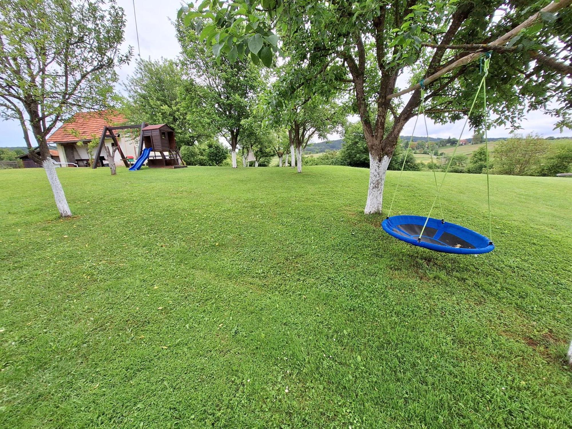 Guesthouse Miha Раковица Экстерьер фото